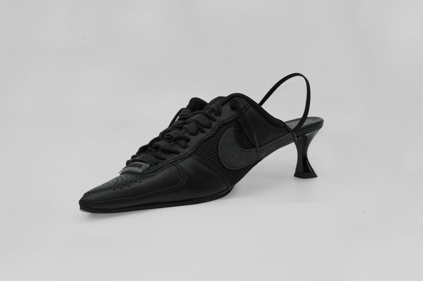 Hera Heel Black