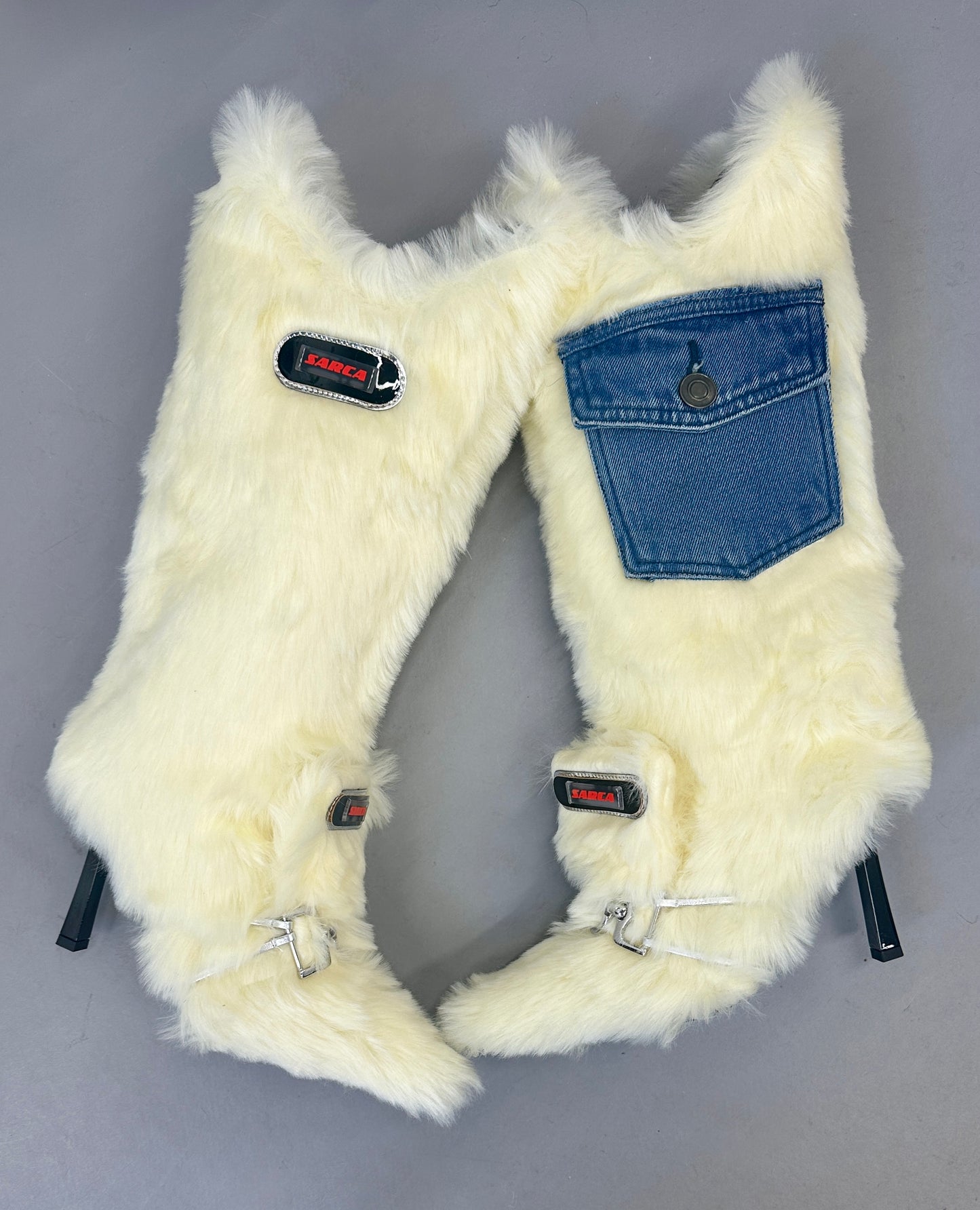 -Fuzzy Boots Beige