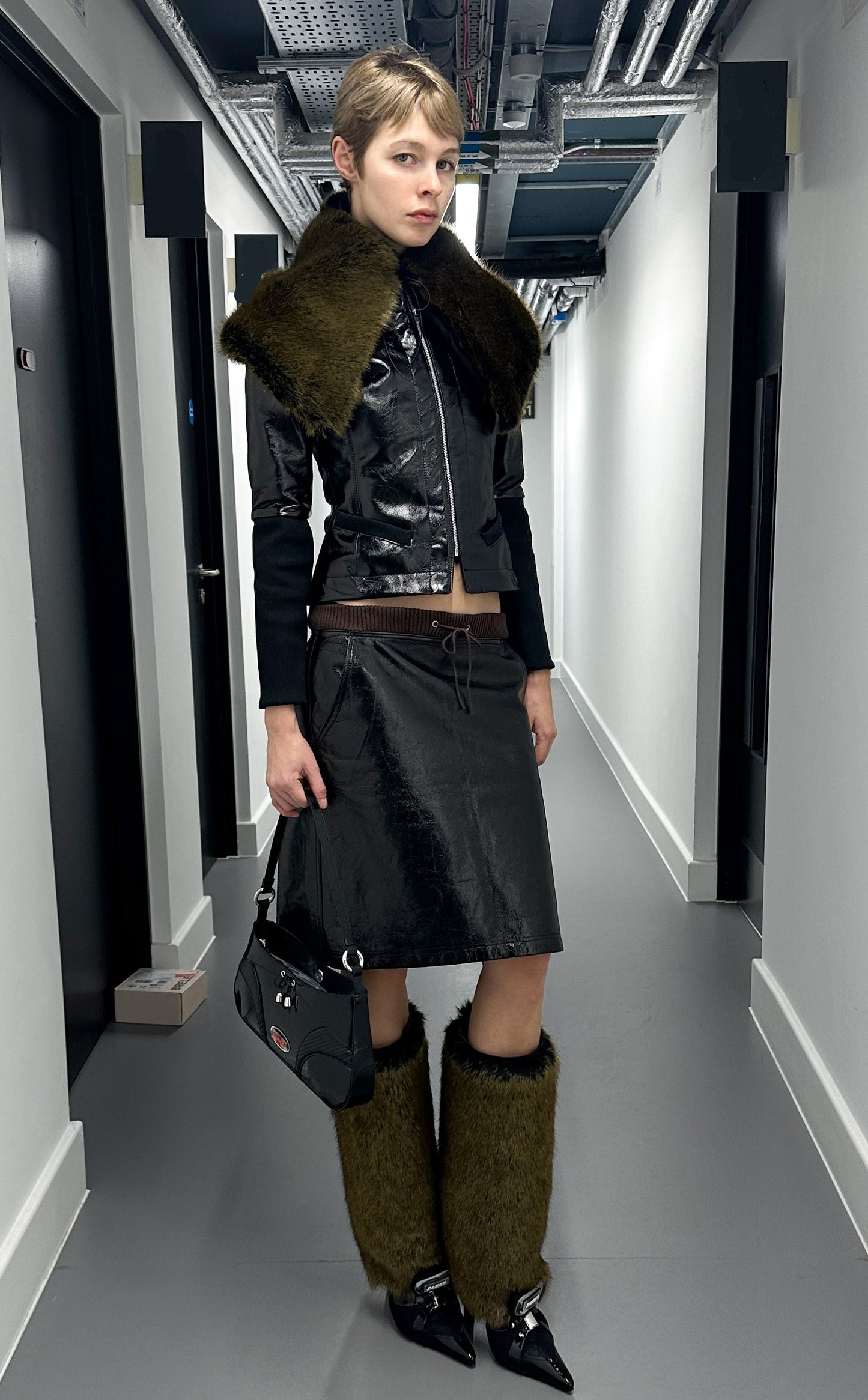 '7 "BRAN" FAUX FUR HIGH HEEL BOOTS