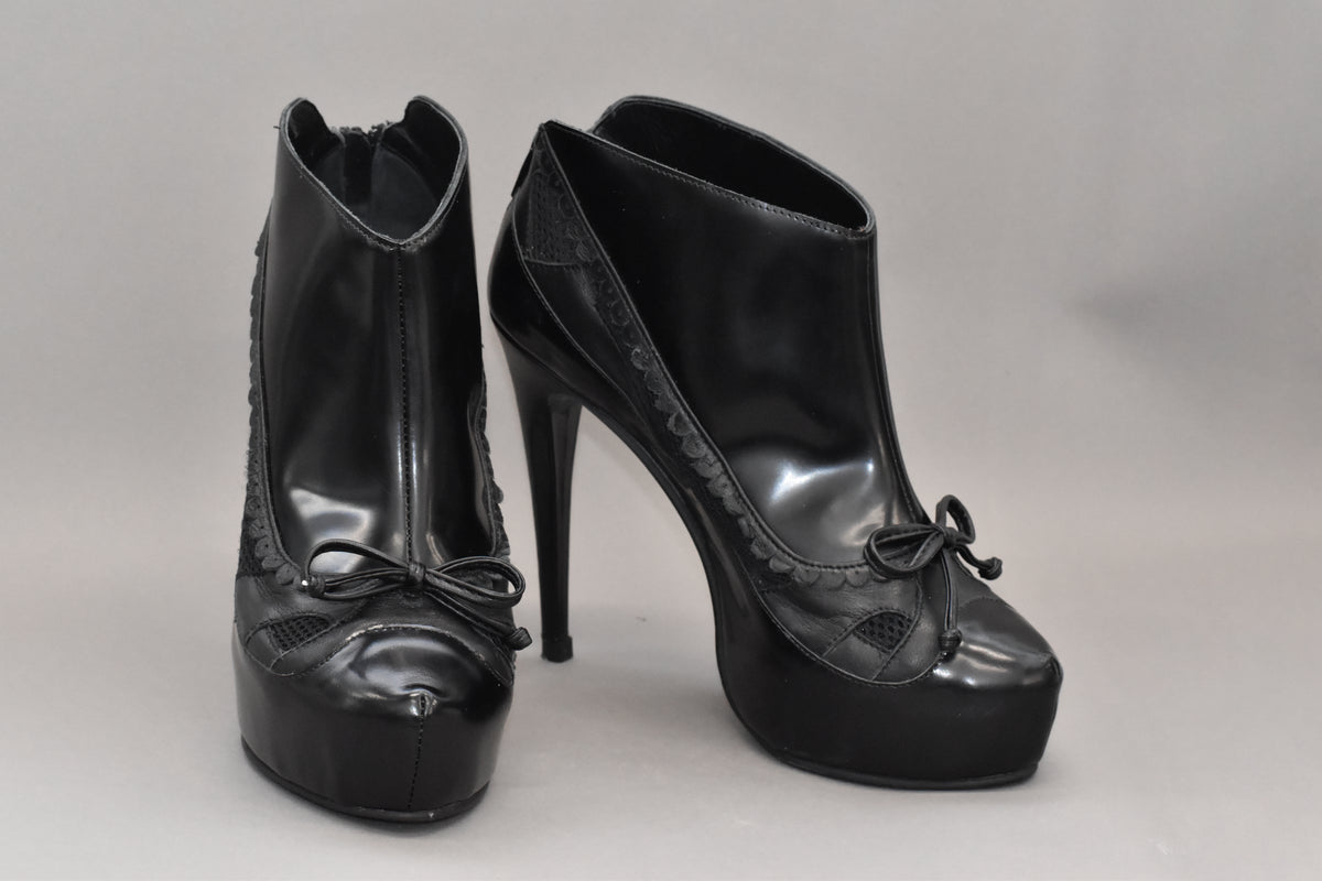 1 Fergie Ankle Boot