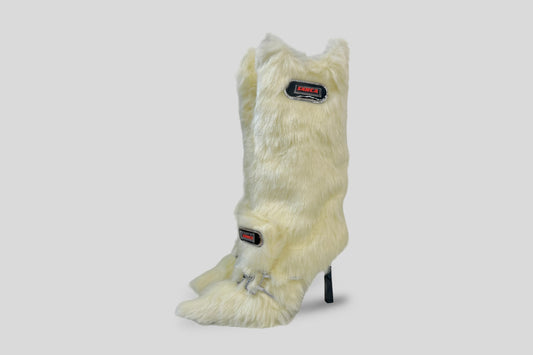 -Fuzzy Boots Beige
