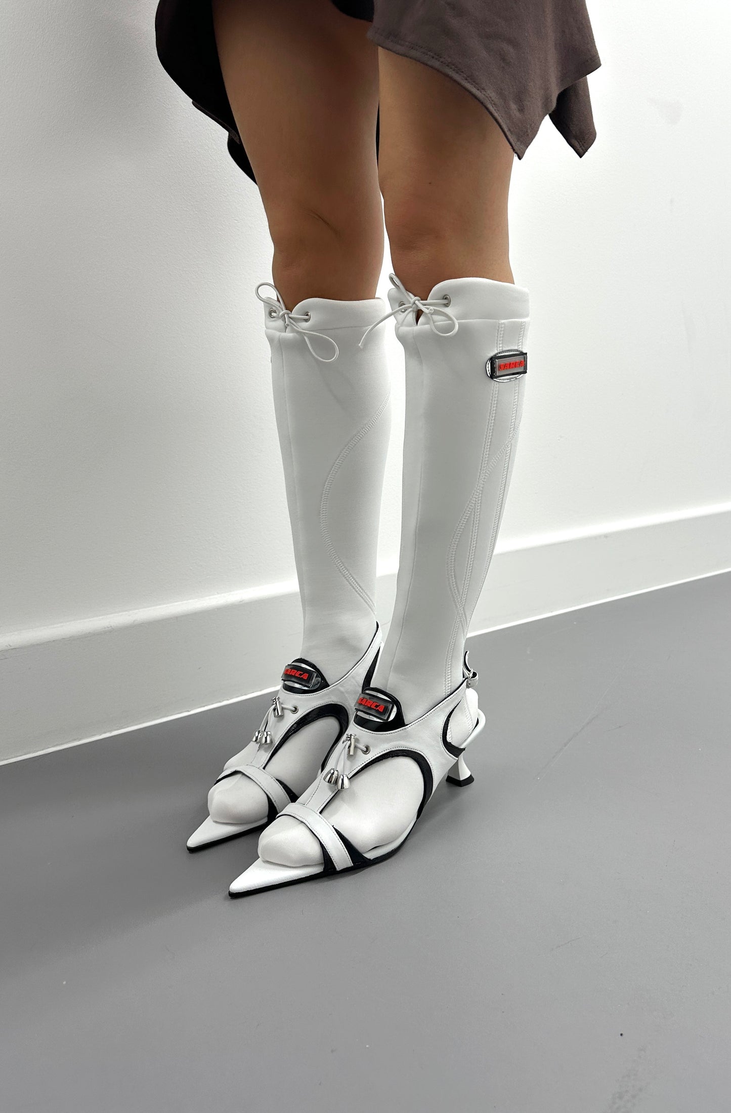 '1 "SNOWFLAKE" SANDAL BOOT