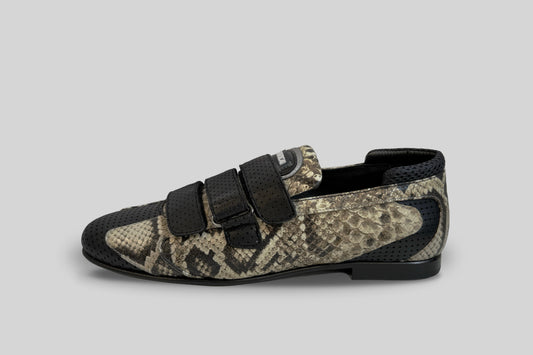 '1 Loafer Trainer snake print unisex.