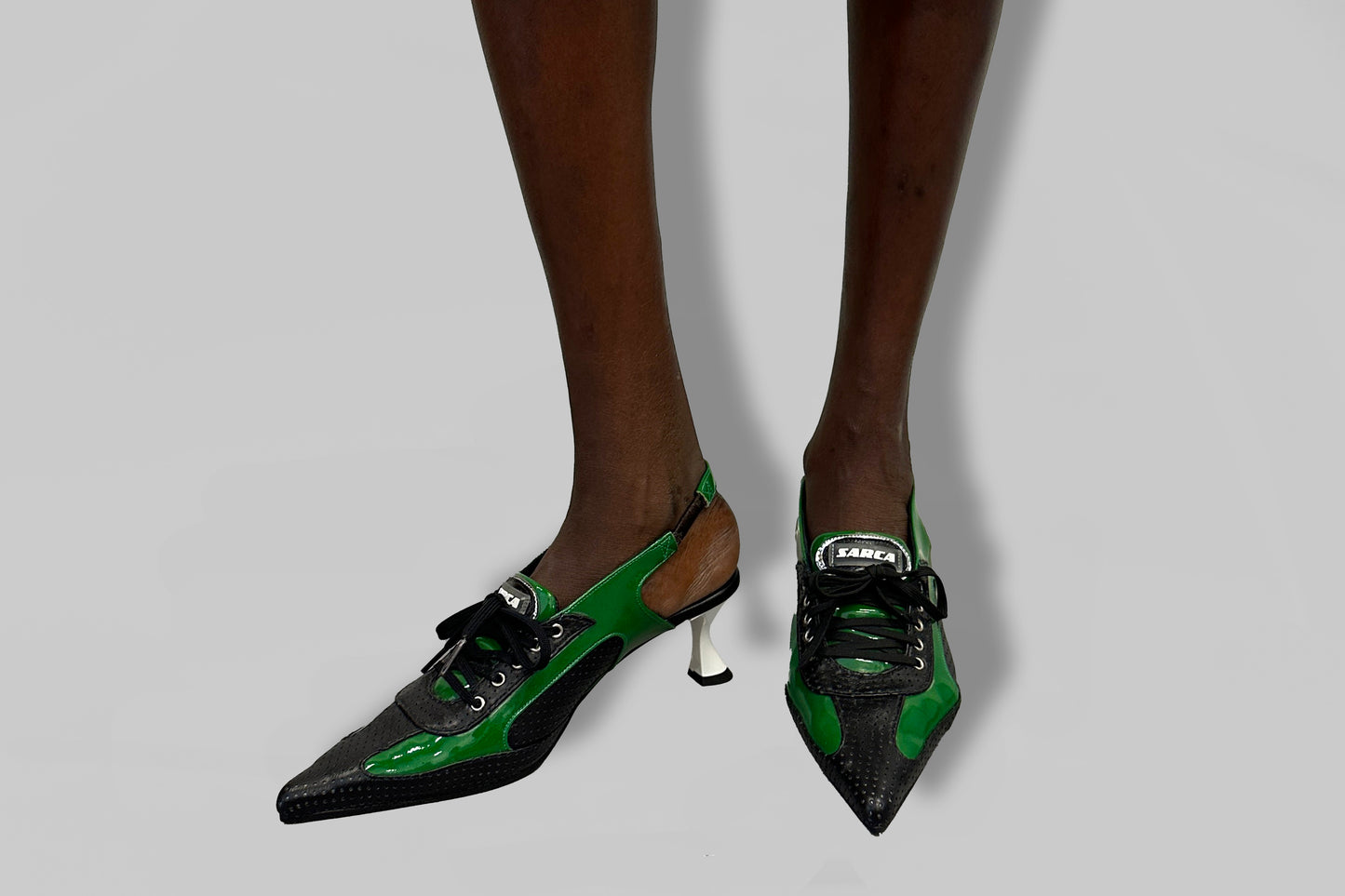 '8 "ATHENA" GREEN TRAINER KITTEN HEEL