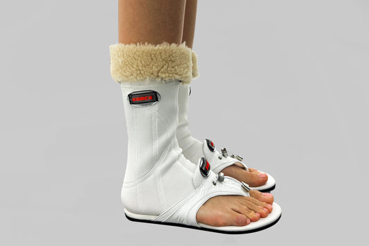 '4 FLIP-FLOP FLAT SANDAL WITH SOCK